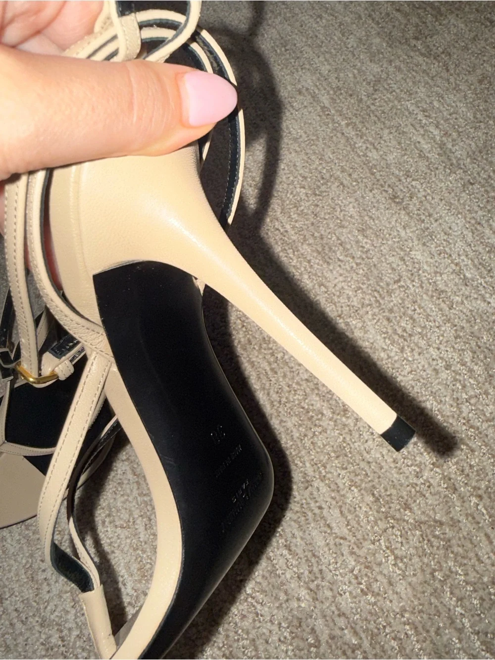 Saint Laurent Gippy Thong Sandal - Picture 12 of 12
